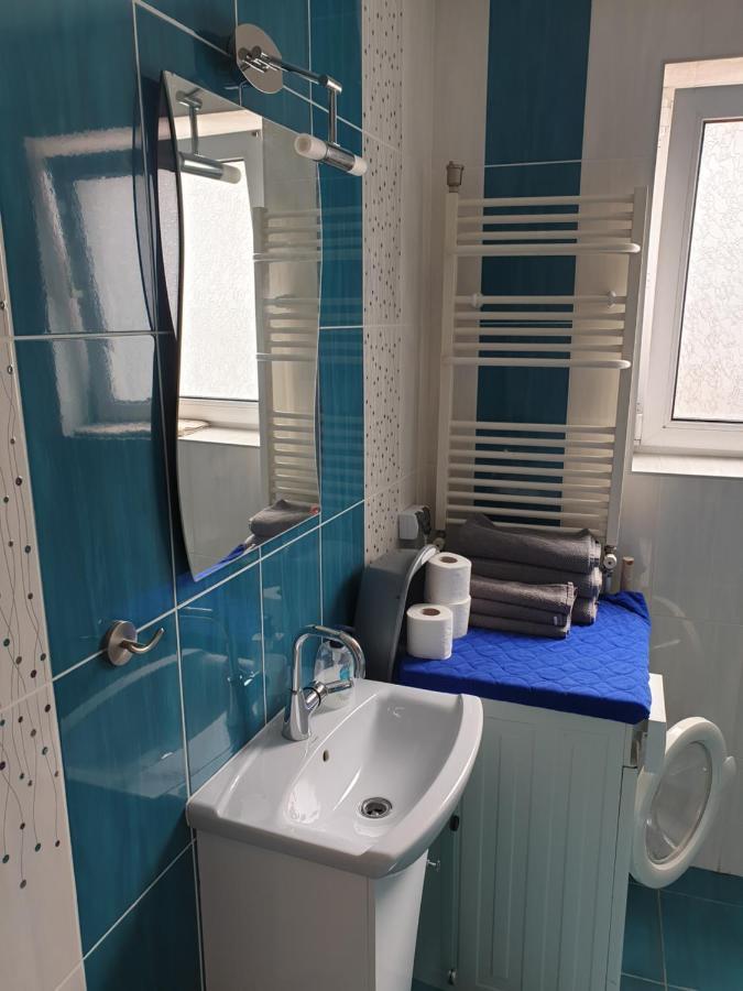 Fit Apartment Burgas Esterno foto