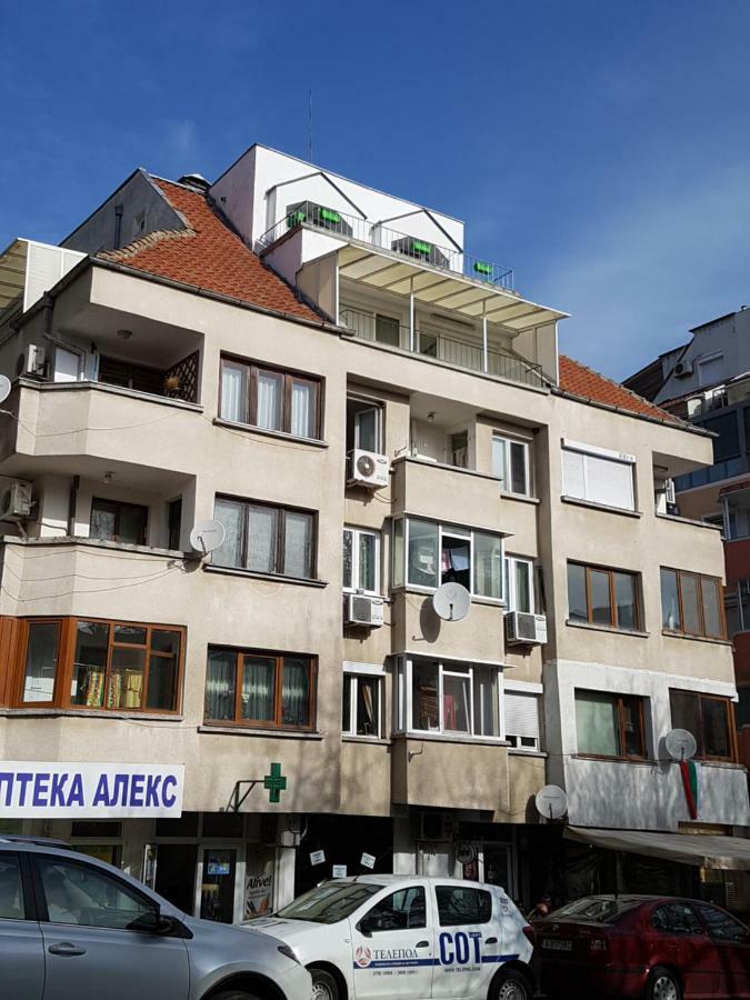 Fit Apartment Burgas Esterno foto